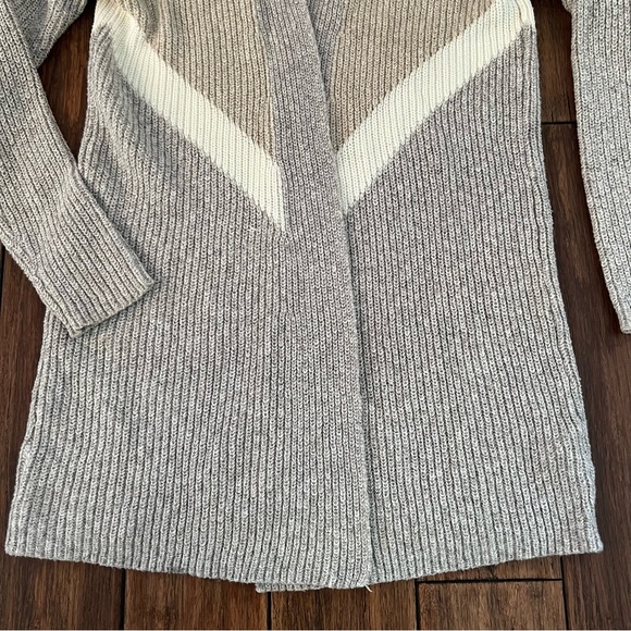 Maurices Open Front Longline Sweater Knit Neutral Small Grey Beige Cardigan - Picture 5 of 12